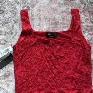 NWT Aritizia Babaton lace bodysuit